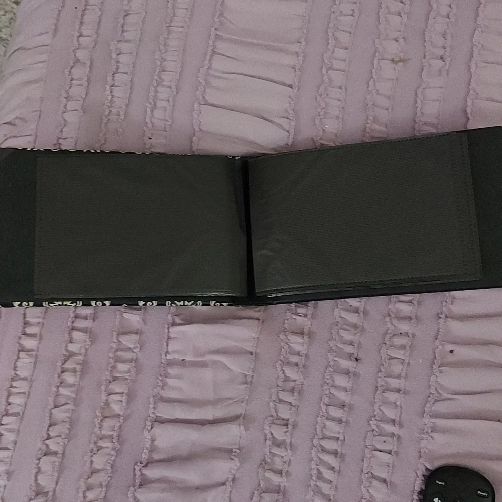 Black and white damask pattern Initial 'L' Photo Album